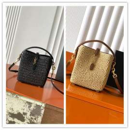 Picture of Saint Laurent Handbags _SKUfw242321186fw
